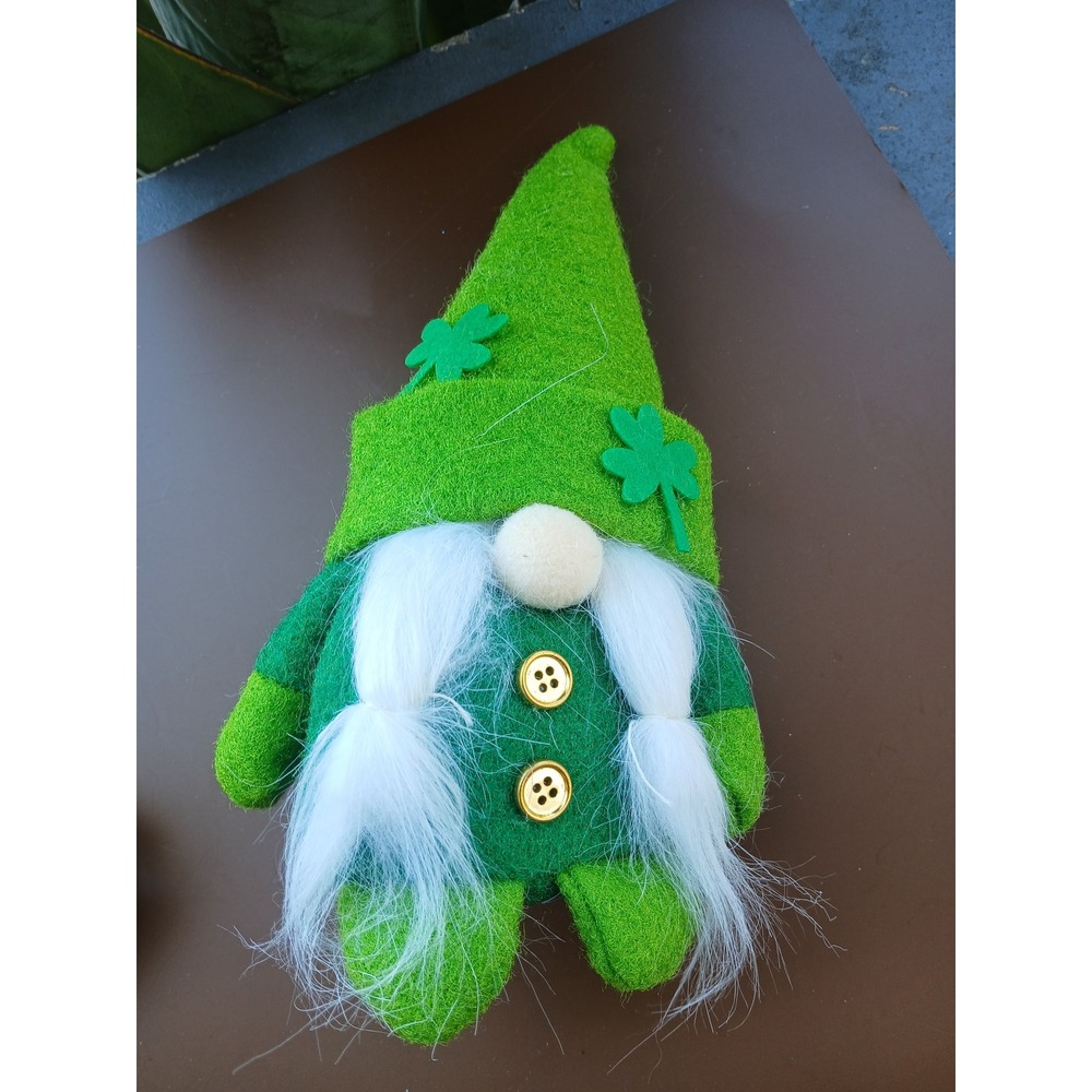 St Patricks Day Gnome Plush Green Felt Shamrock Irish Holiday Decor 9 Inch